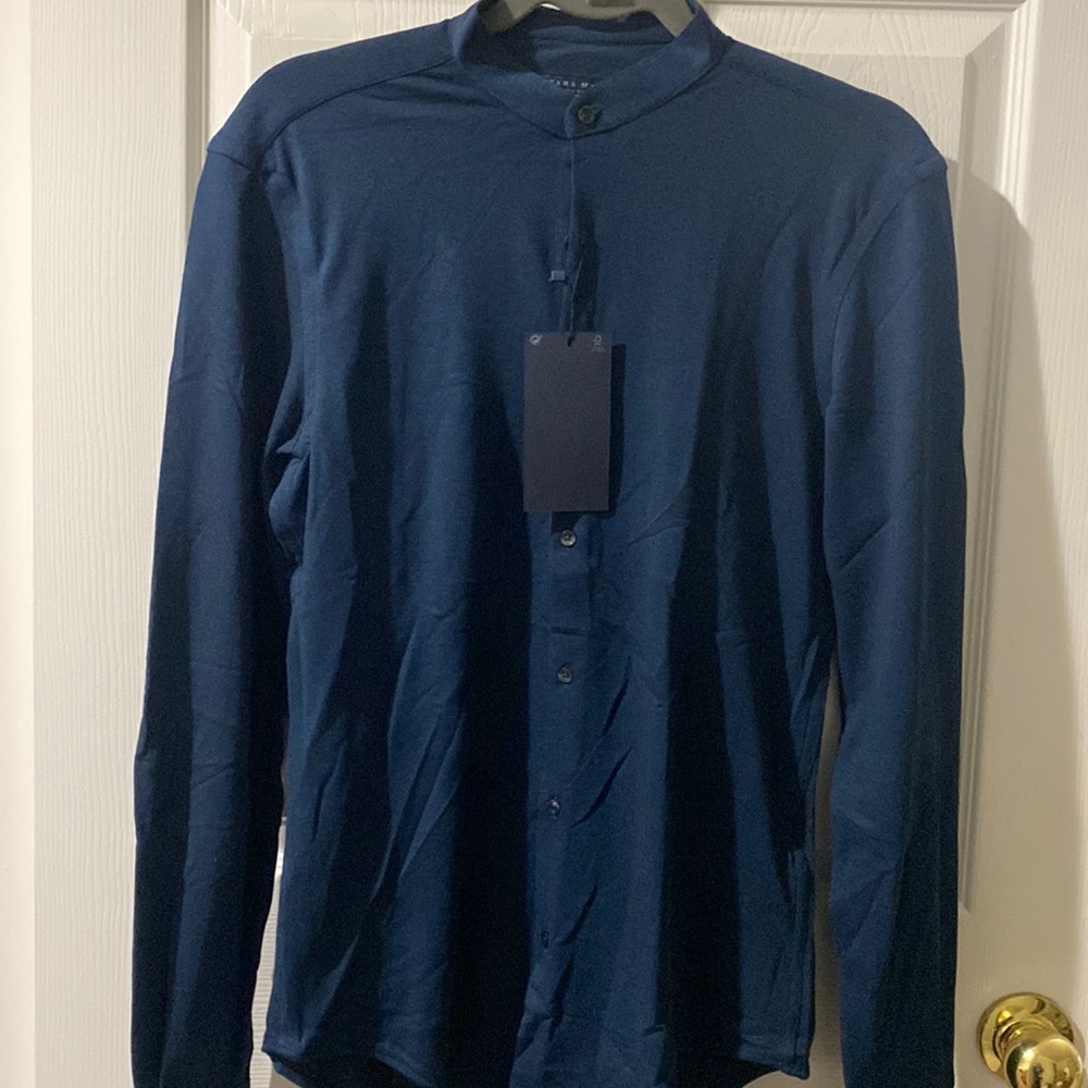 Zara man. Long sleeve button down. Size small